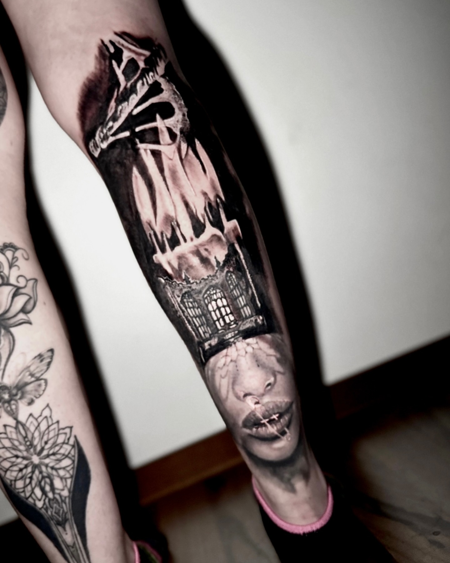 Sleeve dark — composizione horror